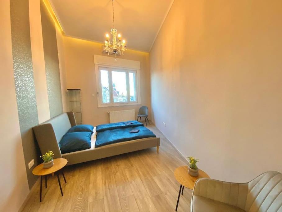 Luxury Buda Apartment Budapest Exterior photo